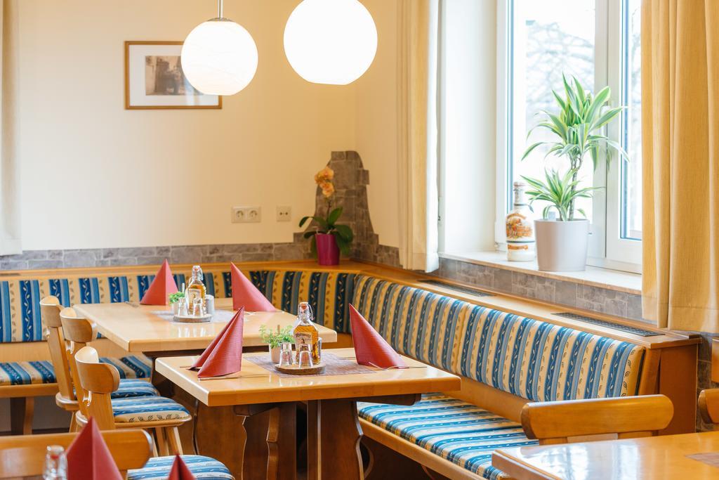 Hünfeld Hotel Rhoenhof מראה חיצוני תמונה