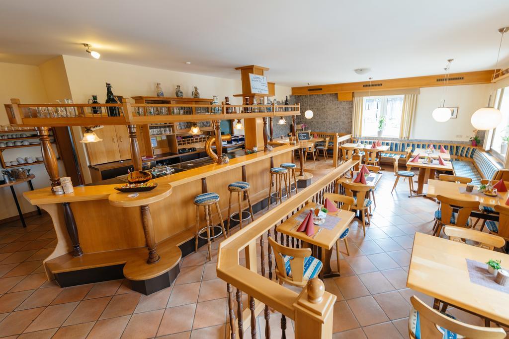 Hünfeld Hotel Rhoenhof מראה חיצוני תמונה