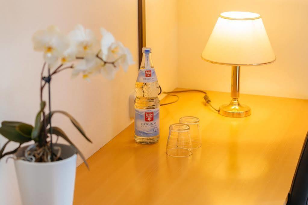 Hünfeld Hotel Rhoenhof מראה חיצוני תמונה